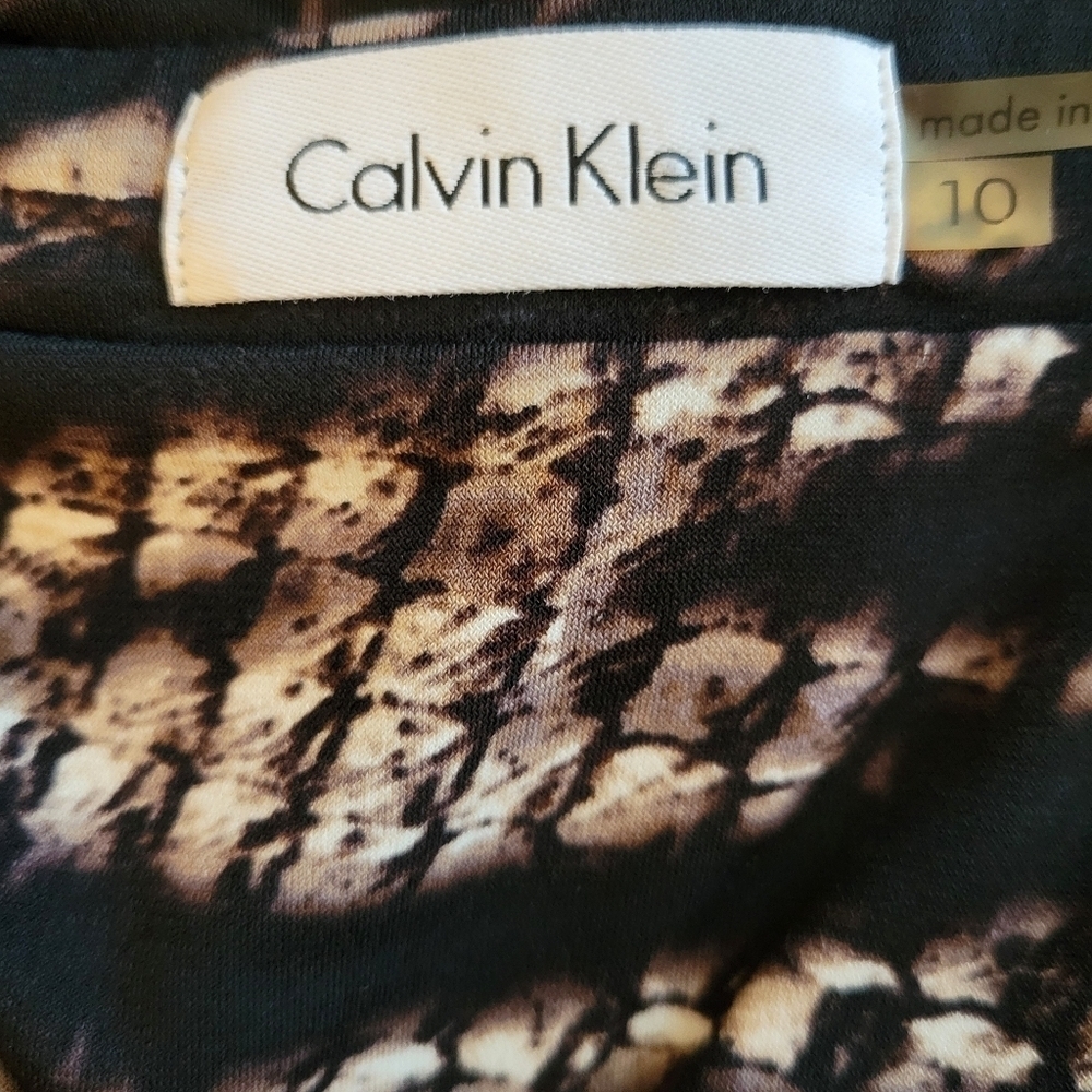 Calvin Klein Animal Print‎ Belted Faux Wrap Jersey Knit Dress Size 10 - Picture 3 of 3
